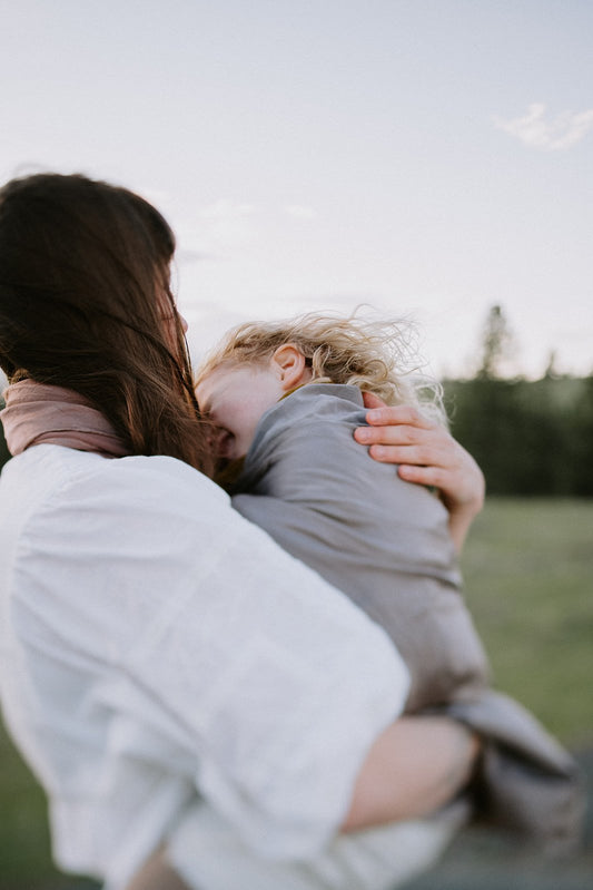 HELD & ANCHOR - the sacred in between